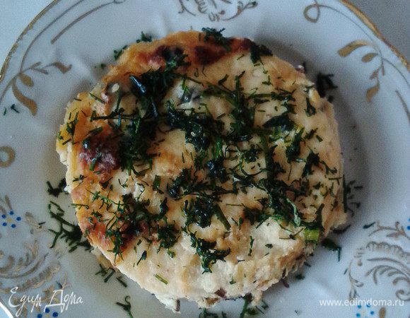 Подаем чуть остывшим. Приятного аппетита и праздничного настроения!