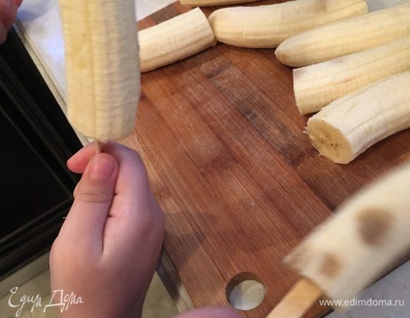 Отправляем их в морозильную камеру.