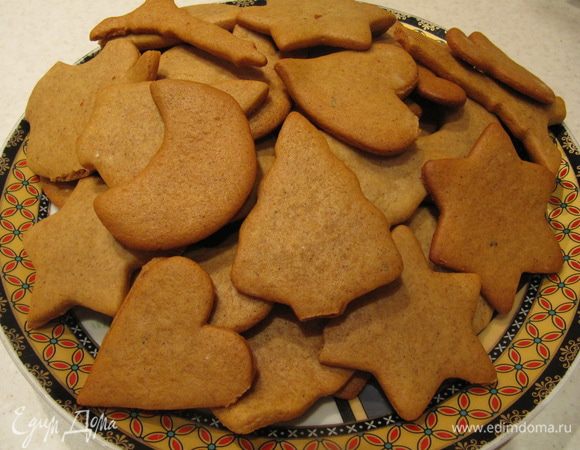 При желании готовое печенье можно украсить глазурью.