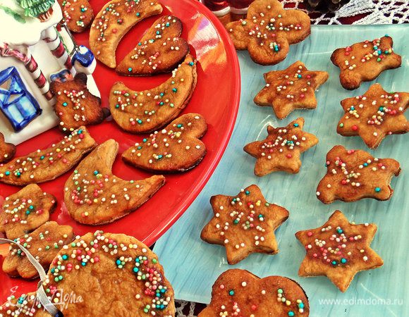 Можно насыпать такое печень и в подарочки, здесь так и делают вперемешку с конфетами.