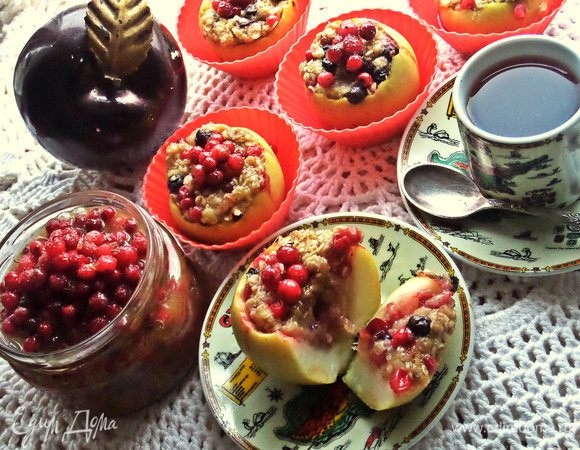 Такие яблочки можно заполнить с вечера, а утром запечь и подать как тёплый завтрак!