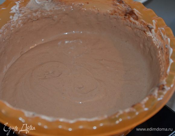 Идеально вымешать крем.