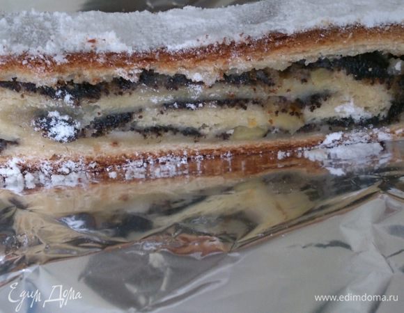 Я завернула его в фольгу и вынесла на холод. Пусть немного отдохнет. Еще раз с праздниками прошедшими и наступающими!!!