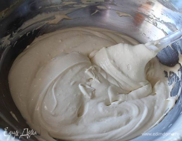 Крем получается густым и ароматным :)