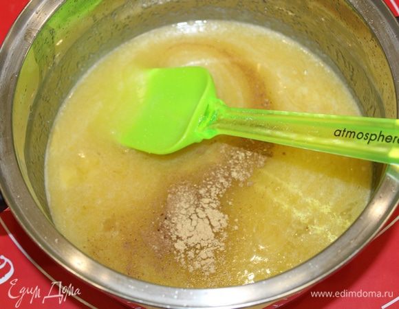 Затем пряничные специи.