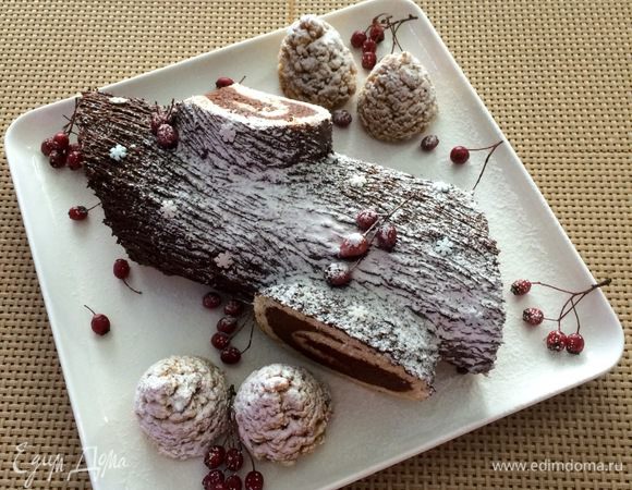 Украшаем по своему желанию и везем в гости или угощаем рождественским "поленом" у себя своих гостей. Вот и сбылось мое желание приготовить полено. 