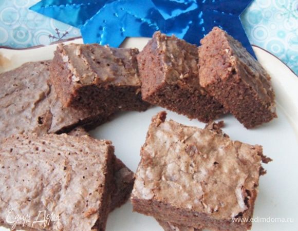 Десерт на праздники можно сделать таким как этот: незатейливым, быстрым и очень ароматным.

Взрыв вкуса я Вам обещаю!