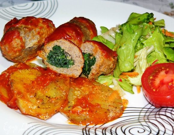 Подавать к столу немедленно с овощным салатом или зеленью. Приятного аппетита!