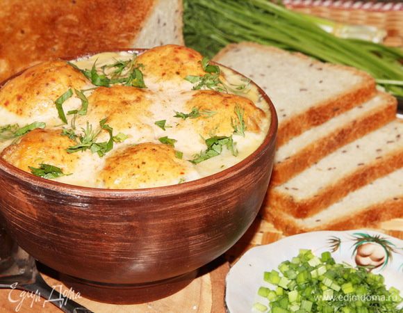 Остужаем до теплого и подаем. На заднем плане у меня хлебушек с льняным семенем на закваске от Леночки Мальва http://www.edimdoma.ru/retsepty/77699-zakvaska-sester-simeli-lievito-madre-di-sorelle-simili