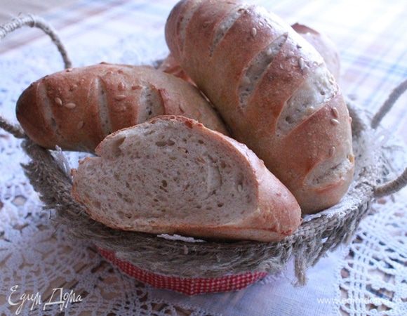 Семечки и ржаная мука сделали эти булочки очень вкусными! Теплые, с хрустящей корочкой...
Угощайтесь!