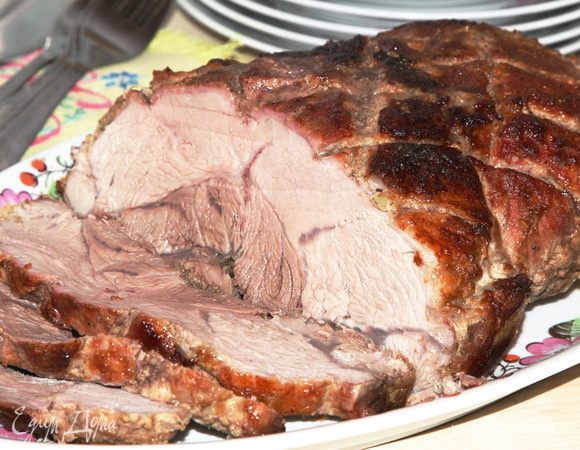 Оставляем наше блюдо "отдохнуть" минут на 30, нарезаем, фотографируем и ТОЛЬКО ПОТОМ!!! зовем всех к столу! Смачного! 