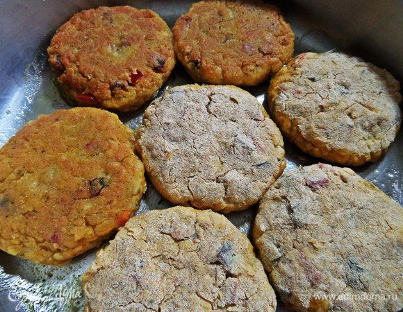 Жарим до золотистой корочки с двух сторон.