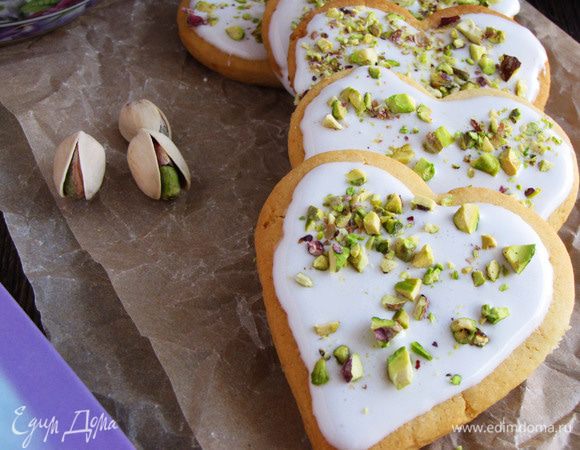 Наливайте чай, зовите всех к столу и угощайте вкусным лимонным печеньем!