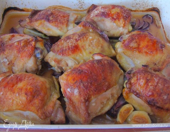 Когда мясо приобретет золотистый цвет.