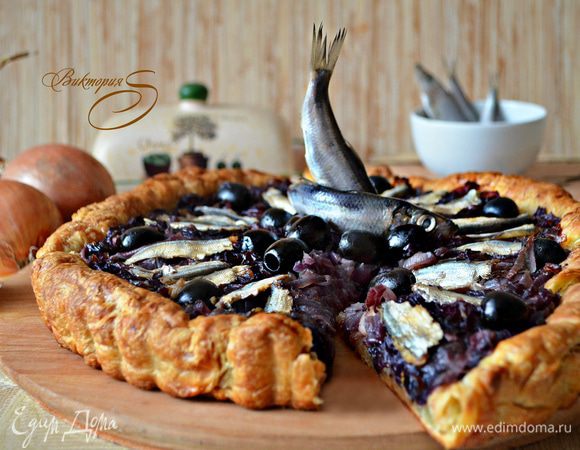 Выпекать 20-30 мин при 180°C. Приятного вам аппетита и вкусных уютных зимних вечеров!