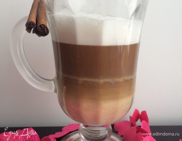 А еще... получается очень вкусный напиток, если это молоко добавить в кофе.