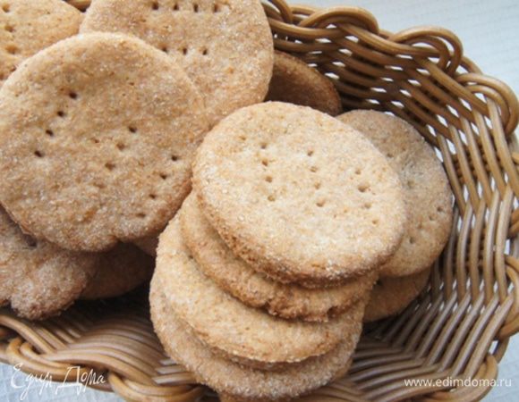 А подавала я его с замечательными цельнозерновыми крекерами от Оксаны (Seнeчка) http://www.edimdoma.ru/retsepty/68478-tselnozernovye-krekery.
Очень рекомендую!!