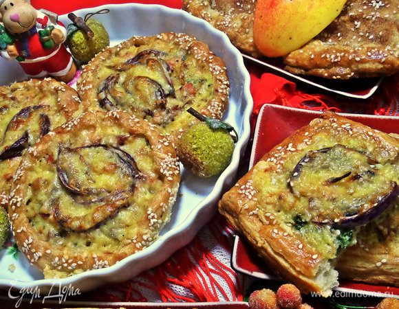 Пироги большие, хватает половинки на порцию!