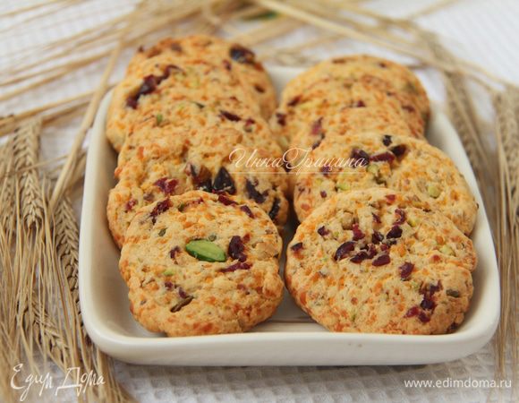 Печенье изумительное, великолепно к бокалу прохладного белого или игристого вина!