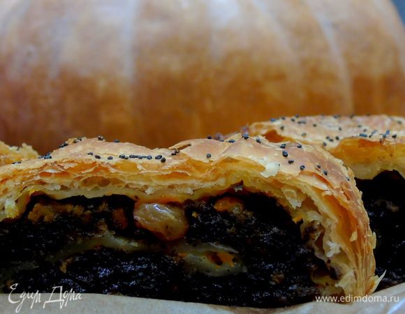 Отправляем в разогретую до 180°C духовку на 25-35 минут, до золотистости. Приятного чаепития!