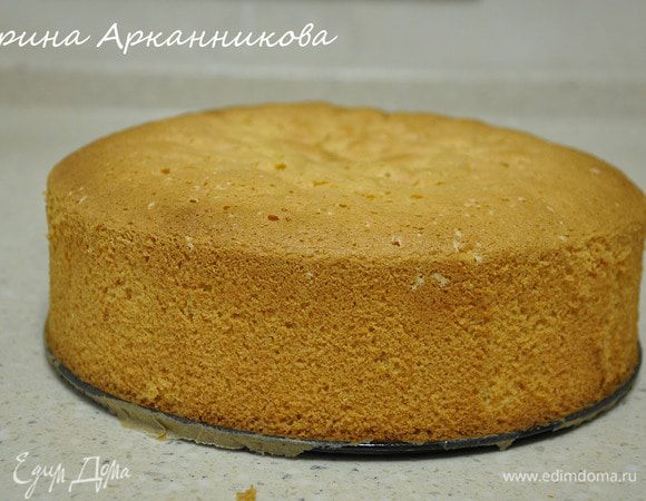 Бисквит полностью остудить.