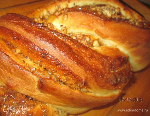 Это кранц из дрожжевого теста, он более воздушный.