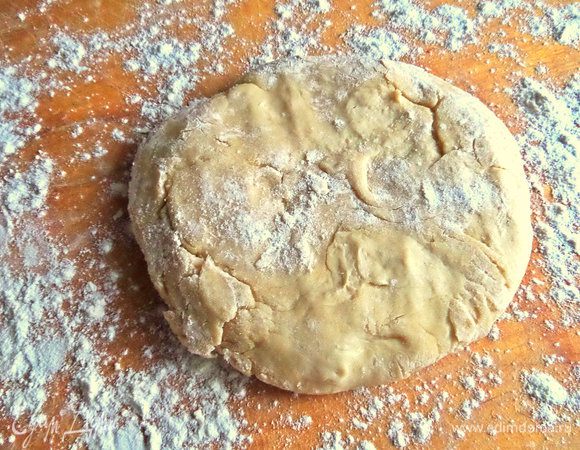 Накроем и уберём в тёплое место на 1,5 часа.