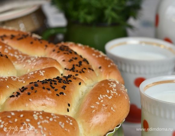 Угощайтесь! И с молоком, и с чаем, и к бульонам-супам. 