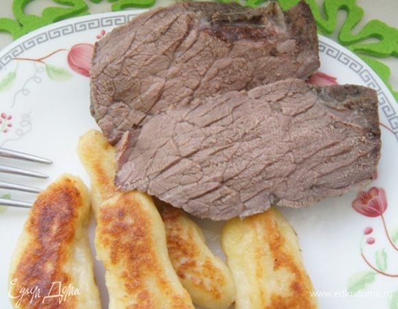 Мы кушали их с мяском от Алевтины http://www.edimdoma.ru/retsepty/70615-govyadina-v-rassole. Ну очень рекомендую.