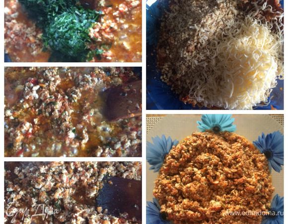 У нас в сковороде появилось больше жидкости, надо выпарить ее из начинки. 
Добавляем в фарш зелень петрушки и укропа (у меня замороженные).
Пробуем на вкус, если надо добавляем соль и перец.
Когда вся жидкость выпарилась, начинка готова. Выкладываем ее в миску и оставляем остывать.
Когда остынет можно добавить горстку рубленных грецких орех и грамм 100 тертого сыра (это факультативно, я на свой вкус добавила)
Мясная начинка готова.