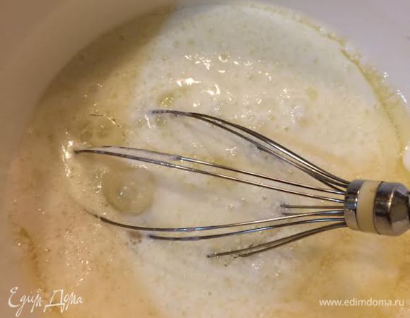 Добавить яйцо и перемешать.