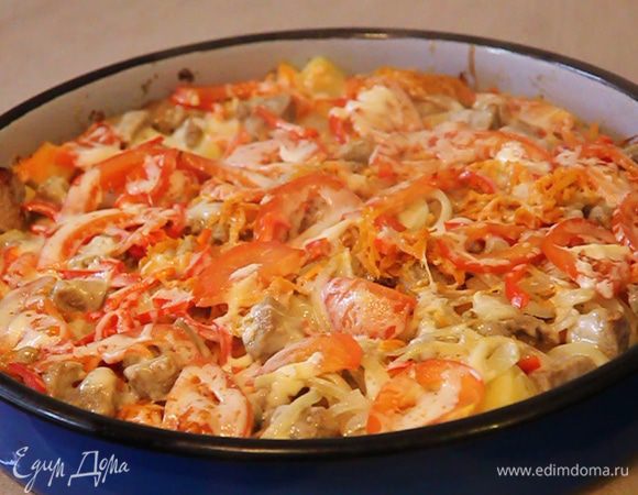 Через 30 минут по аромату вы поймете что картофель с экзотическими нотками готов! И можно удивлять своих близких и друзей сочной картошечкой и мясом, которое просто тает во рту.

Приятного аппетита!