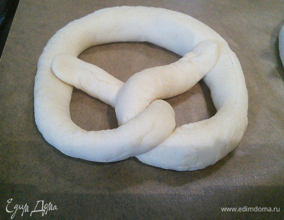 Вот брецель вблизи.