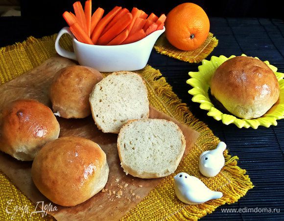 Делим пополам вдоль и намазываем, чем хочется!