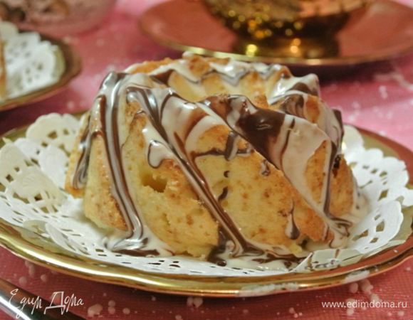 Украсить по желанию. Я украсила готовой глазурью из пакетика.