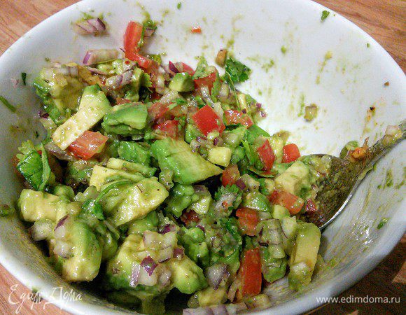 Пока приготовится рыбка сальса успеет настояться.