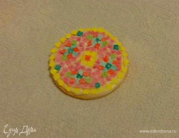 Потренировалась немного на маленьких картинках: просто орнамент,