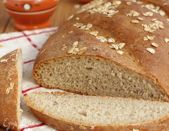 Я немного меньше положила муки и хлеб чуть расплылся в ширину, на вкусе это никак не отразилось, но все таки советую положить всю муку.
Приятного аппетита!