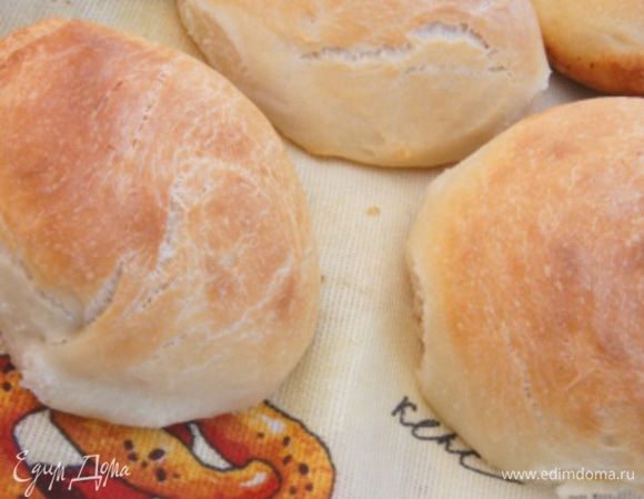 Это второй. Тоже вкусно, но поплотнее.