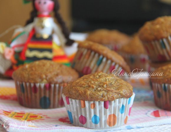 Получилось 24 румяных ароматных маффина. Угощайтесь!