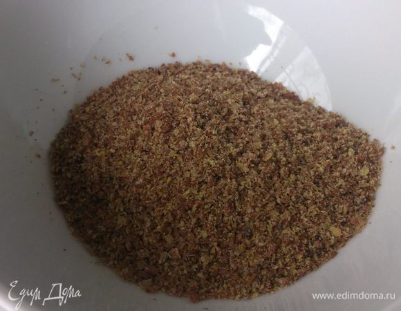 Семена льна измельчить отдельно.