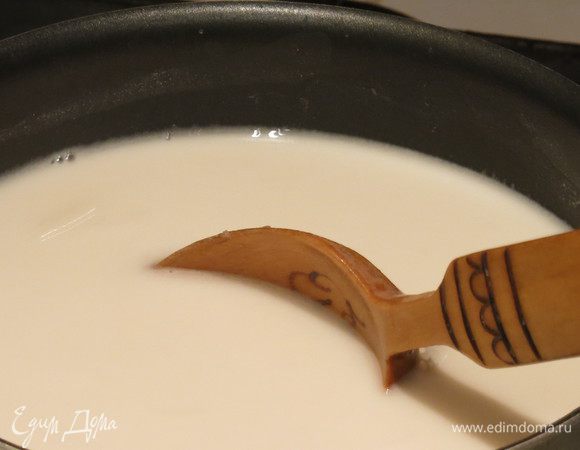 Варим 5 минут, помешивая.