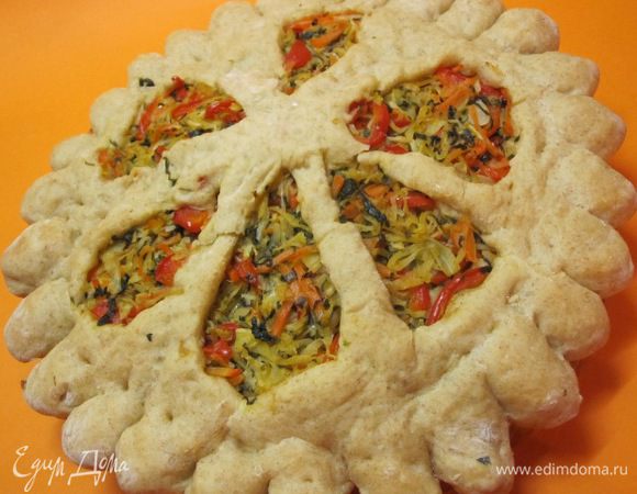 Поставить на расстойку на 20 минут. Выпекать 20 минут при 180°C.