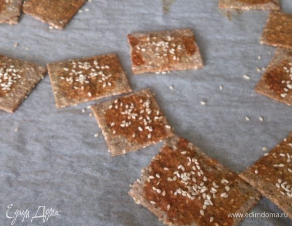 Остудить на противне.