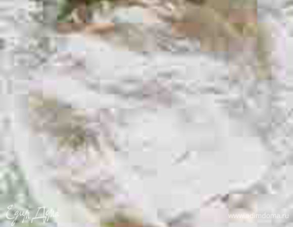 Расплющить. Затем раскатать.
