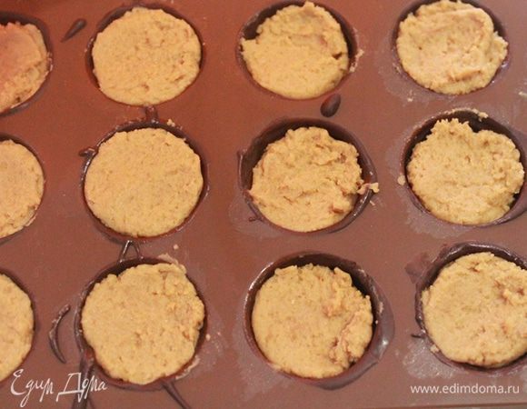 Одну порцию для детей я сделала без цукатов.