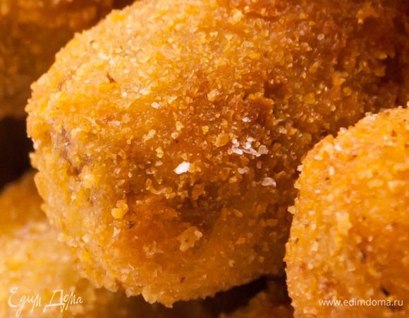 Подавайте на стол и получайте удовольствие от таких маленьких сочных аккуратных котлеток «пальчиков»!

Приятного вам аппетита!