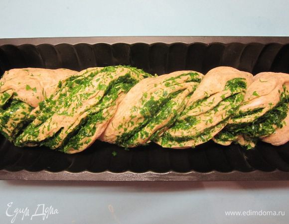 Выложить в форму.