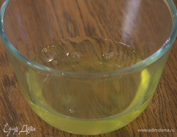 Белки отправить в холодильник.