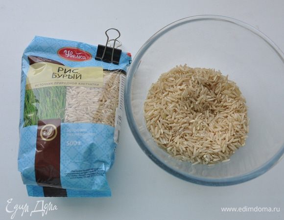 Приготовим рис. У меня от компании "Увелка".